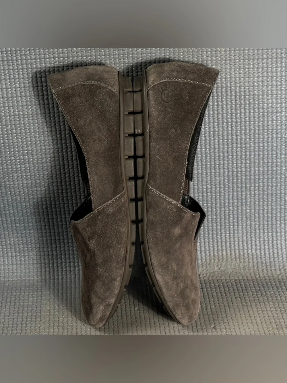 Born Sebra Gray‎ Suede Comfort Moccasin Flat Loafers Shoes Women’s Size 6